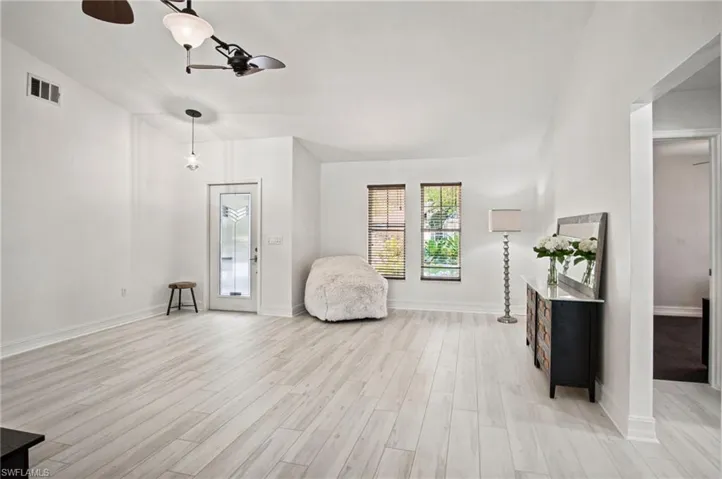 2667 River Reach Dr, Naples, Florida 34104