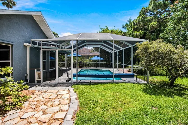 2667 River Reach Dr, Naples, Florida 34104