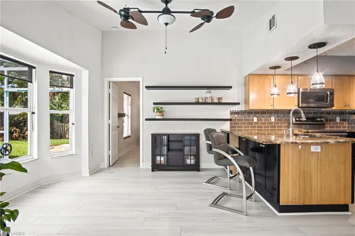2667 River Reach Dr, Naples, Florida 34104