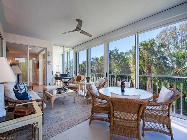 8410  Abbington  CIR, Naples, FL 34108