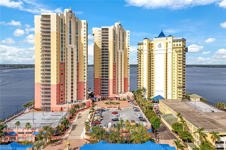 2745 1st St # 2106, Fort Myers Fl 33916