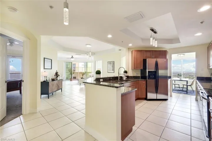 2745 1st St # 2106, Fort Myers Fl 33916