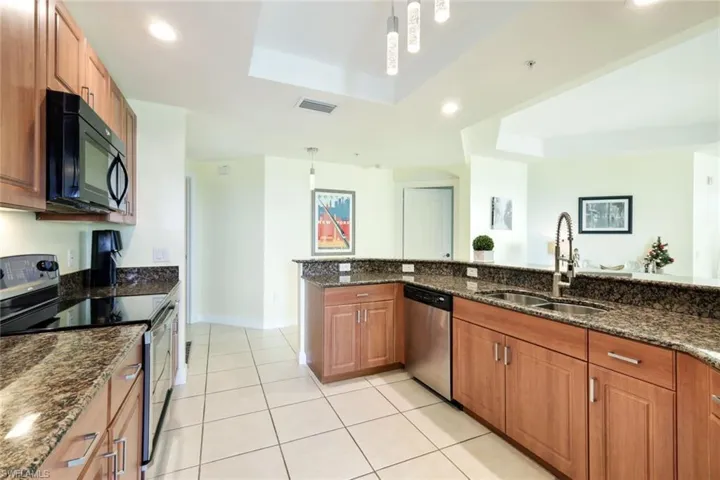 2745 1st St # 2106, Fort Myers Fl 33916