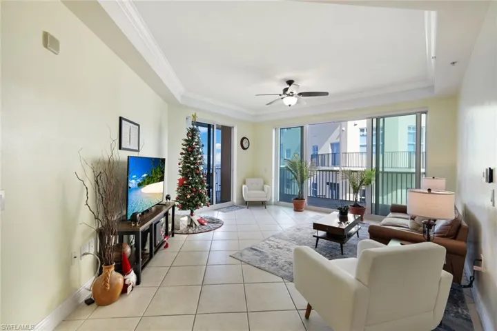 2745 1st St # 2106, Fort Myers Fl 33916