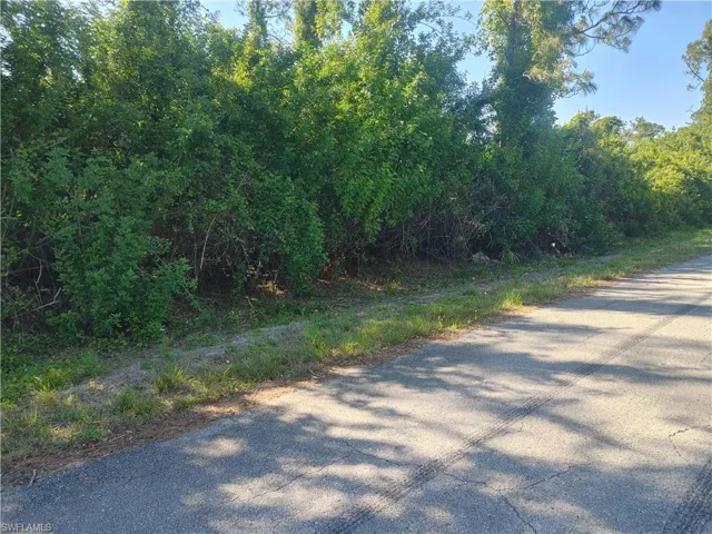 1505 Lake Ave, Lehigh Acres Fl 33972
