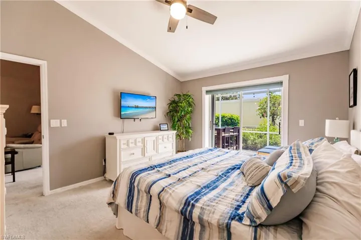 6133  Thresher  DR, Naples, FL 34112