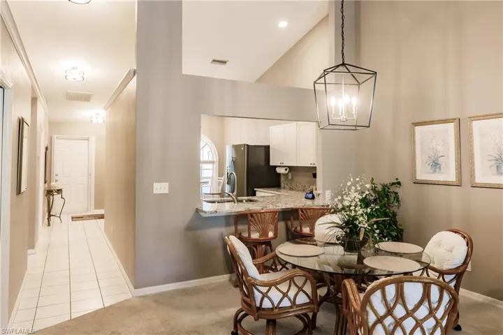 6133  Thresher  DR, Naples, FL 34112
