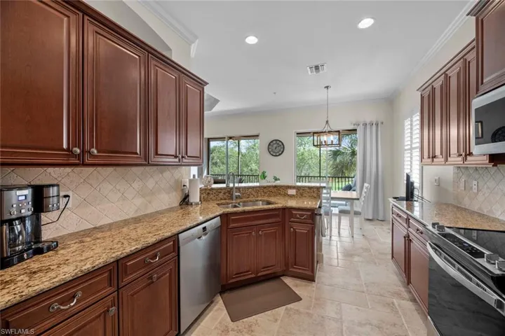 10361 Glastonbury Cir # 202, Fort Myers Fl 33913