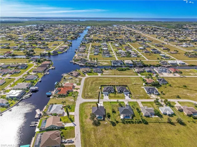 1409 NW 33rd  AVE, Cape Coral, FL 33993