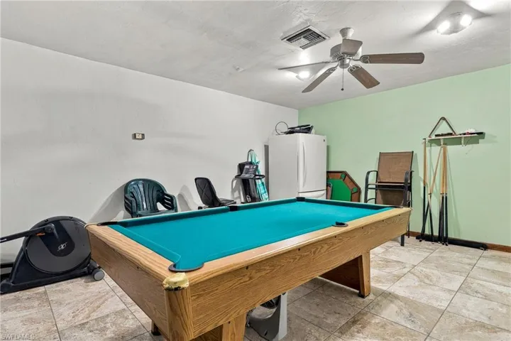 909 Se 46th Ln 209, Cape Coral, Florida 33904
