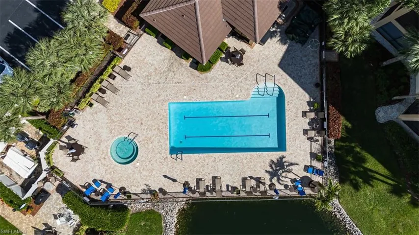 Bird's eye view of a pool area