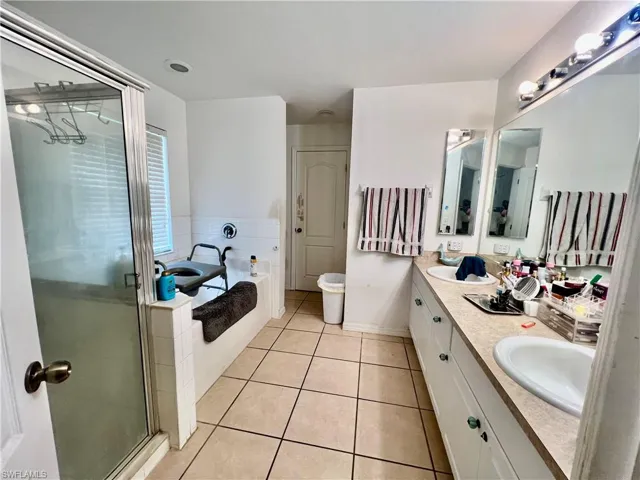 713  Crestline S AVE, Lehigh Acres, FL 33974
