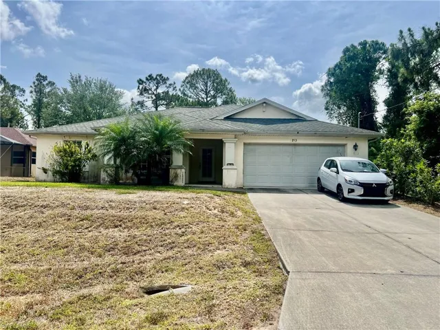 713  Crestline S AVE, Lehigh Acres, FL 33974