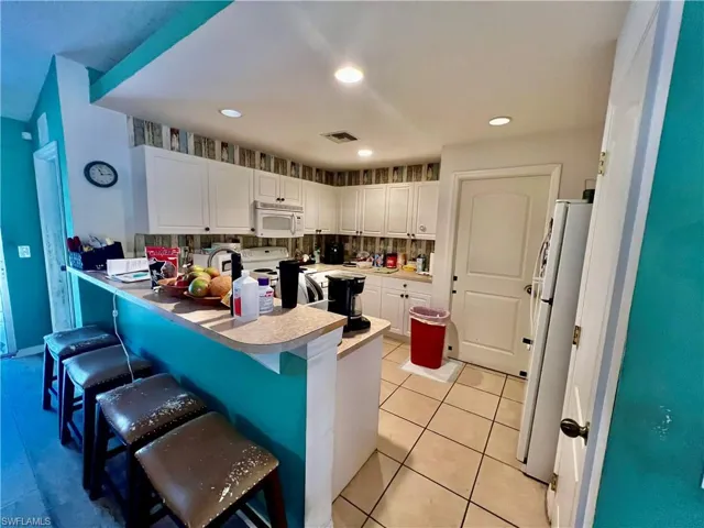 713  Crestline S AVE, Lehigh Acres, FL 33974