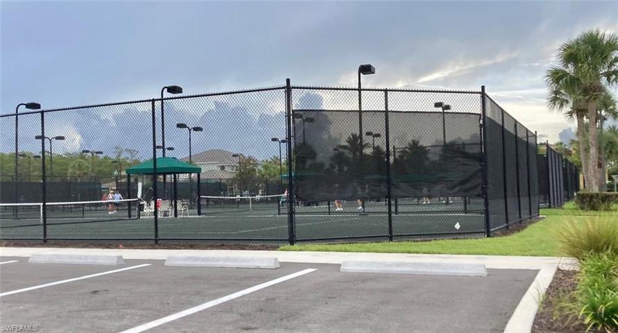 Tennis COurts