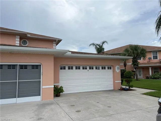 20068 Lake Vista Cir N 2d, Lehigh Acres, Florida 33936
