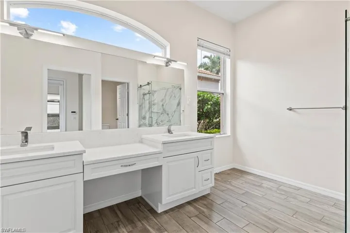 16360 Willowcrest Way, Fort Myers, Florida 33908