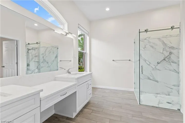 16360 Willowcrest Way, Fort Myers, Florida 33908