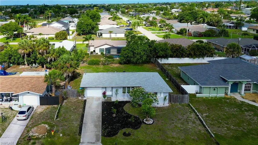 3518 Se 8th Pl, Cape Coral, Florida 33904