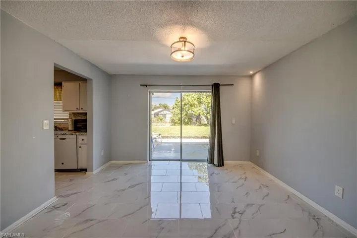 3518 Se 8th Pl, Cape Coral, Florida 33904