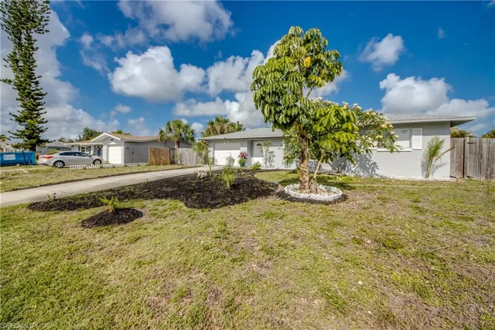 3518 Se 8th Pl, Cape Coral, Florida 33904