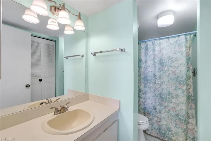4338 27th Ct Sw 104, Naples, Florida 34116