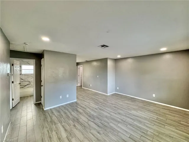 142 Harry Ave S, Lehigh Acres, Florida 33973