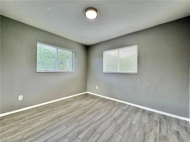 142 Harry Ave S, Lehigh Acres, Florida 33973