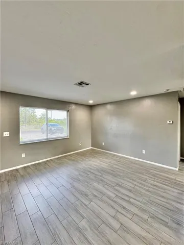 142 Harry Ave S, Lehigh Acres, Florida 33973