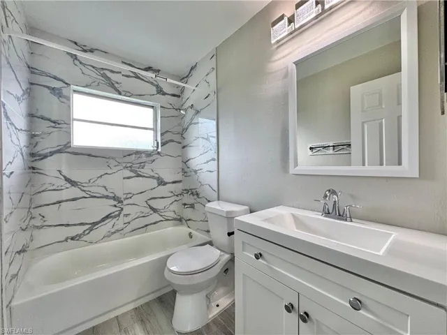 142 Harry Ave S, Lehigh Acres, Florida 33973