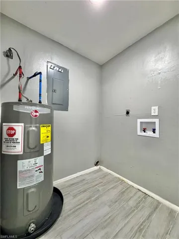 142 Harry Ave S, Lehigh Acres, Florida 33973