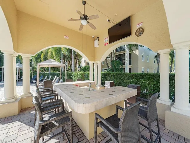 Pool Bar and Snack Area
