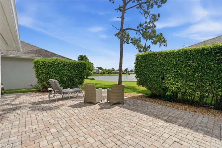 3850  Groton  CT, Naples, FL 34112