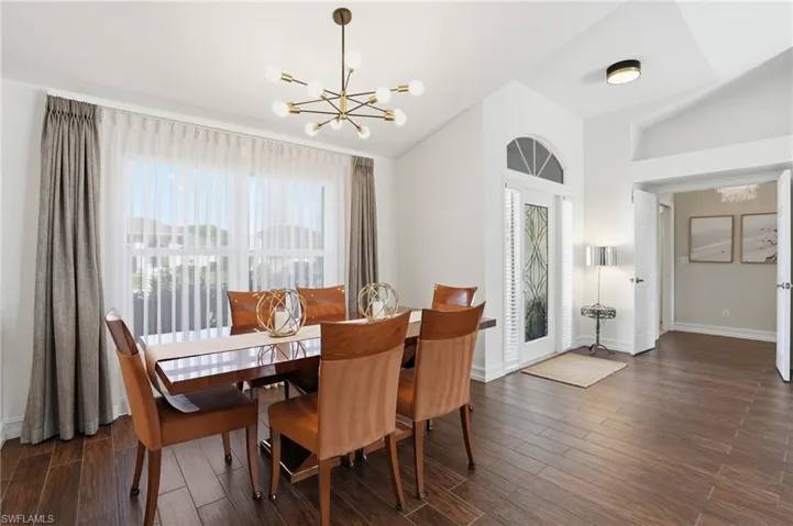 3850  Groton  CT, Naples, FL 34112
