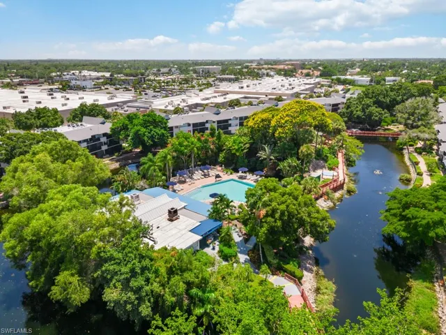 600 Neapolitan Way # 251, Naples Fl 34103