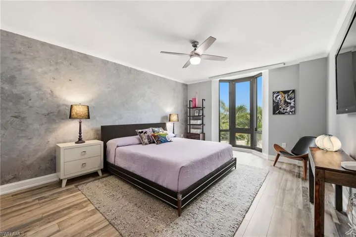 6075 Pelican Bay Blvd 203, Naples, Florida 34108