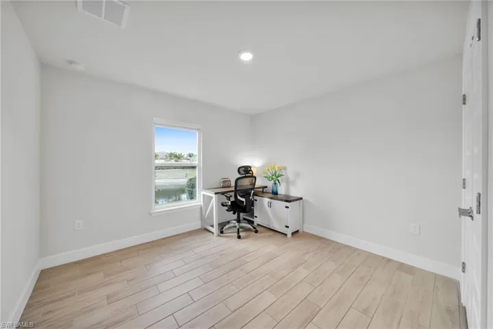 #4 bedroom used as office
