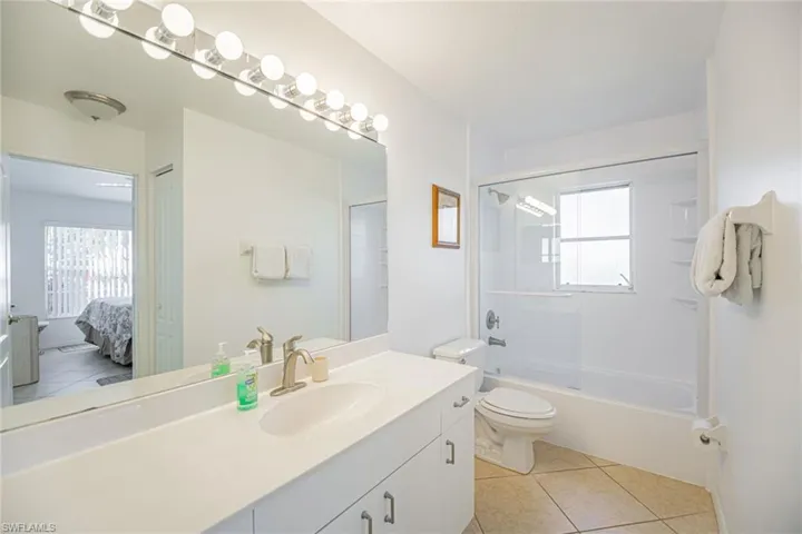 795 Briarwood Blvd, Naples, Florida 34104