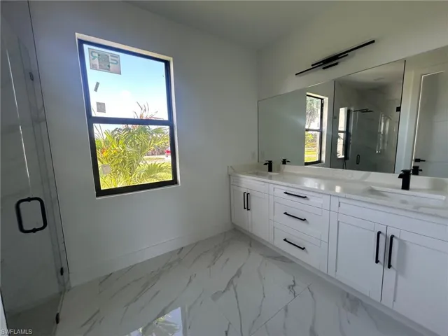2894 43rd Ave Ne, Naples, Florida 34120
