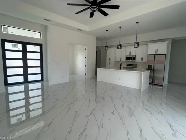 2894 43rd Ave Ne, Naples, Florida 34120