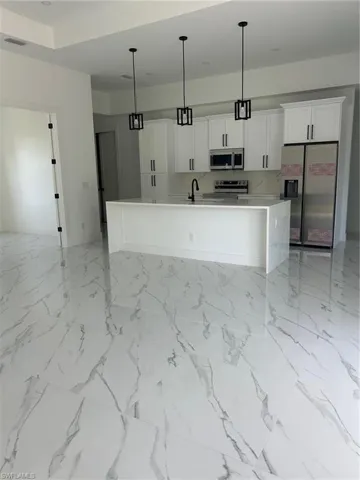 2894 43rd Ave Ne, Naples, Florida 34120