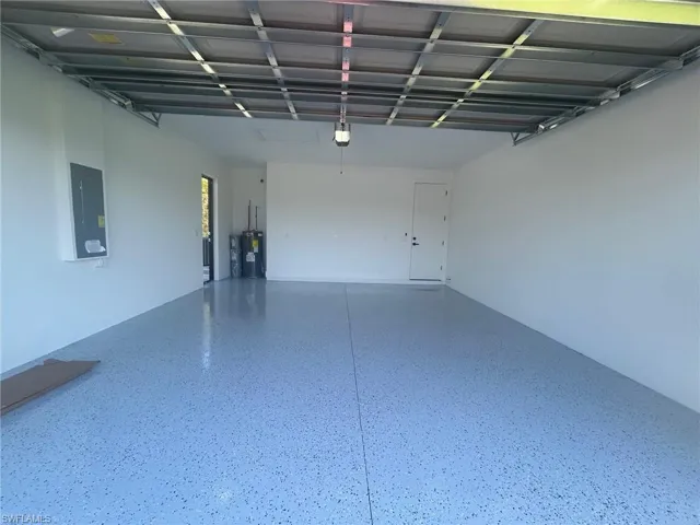 2894 43rd Ave Ne, Naples, Florida 34120