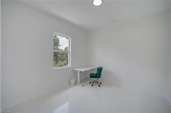 2662 36th Ave Se, Naples, Florida 34117