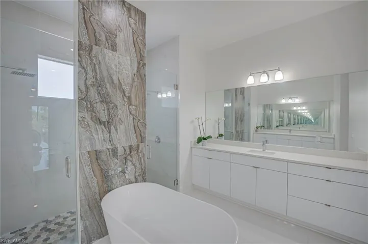 2662 36th Ave Se, Naples, Florida 34117