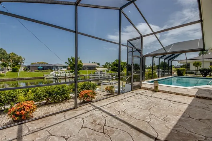 715 Se 33rd Ter, Cape Coral, Florida 33904