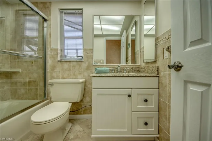 715 Se 33rd Ter, Cape Coral, Florida 33904