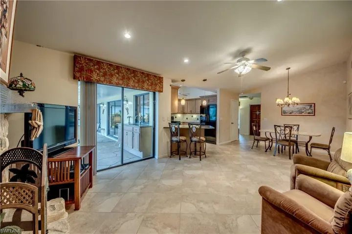 715 Se 33rd Ter, Cape Coral, Florida 33904