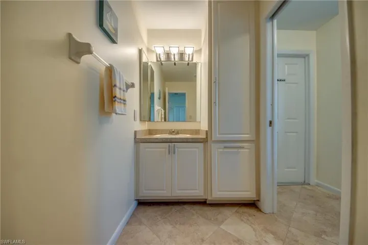 715 Se 33rd Ter, Cape Coral, Florida 33904