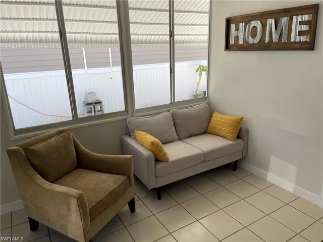 5753 Pink Panther Dr, Fort Myers, Florida 33908
