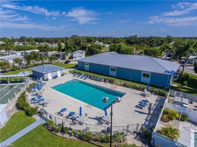 5753 Pink Panther Dr, Fort Myers, Florida 33908